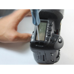 Замена верхней панели Canon EOS 5D Mark II